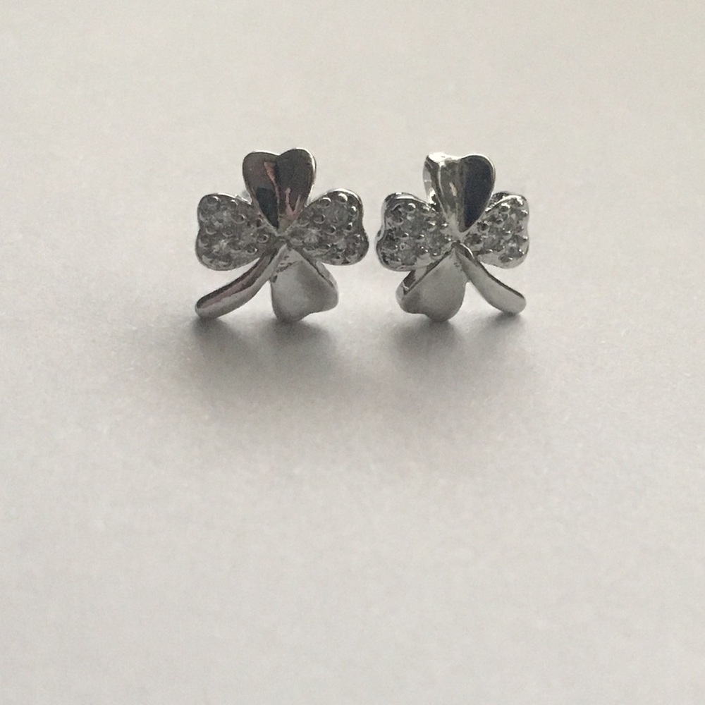 Silver St. Patrick’s Day Clover Earrings