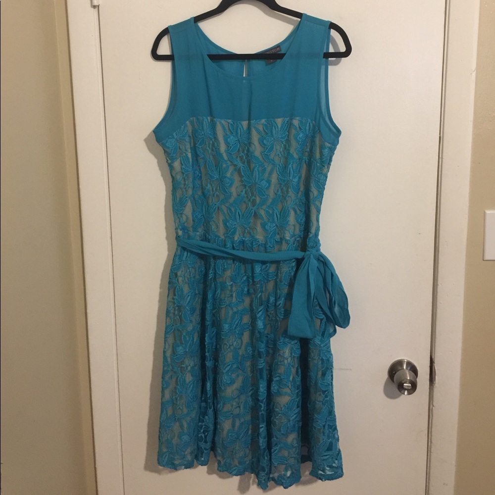 Lace Illusion Dress 👗