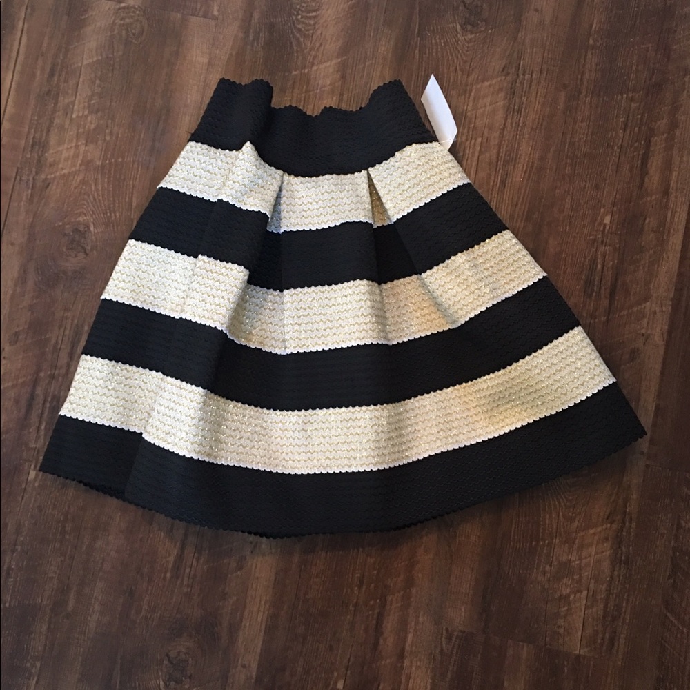 Pleated skirt