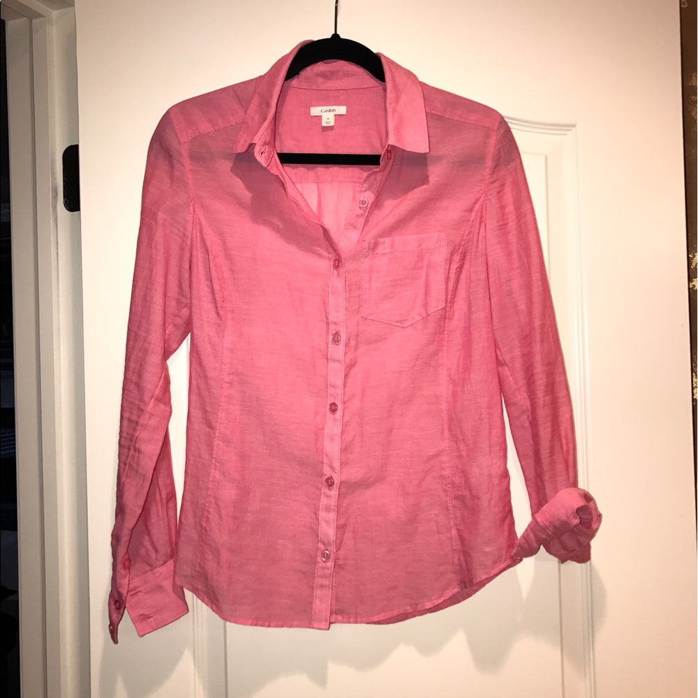 Caslon button up top