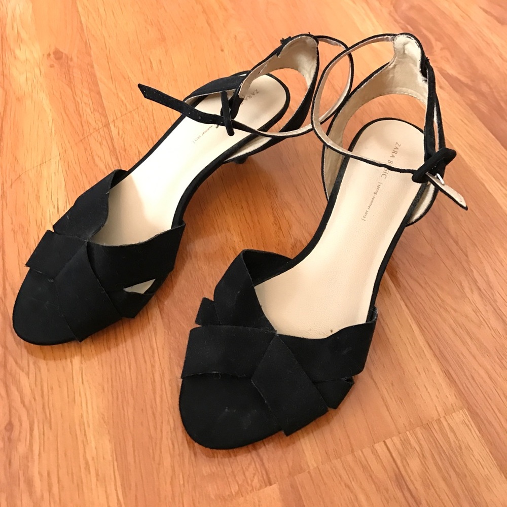 Zara low heeled sandals