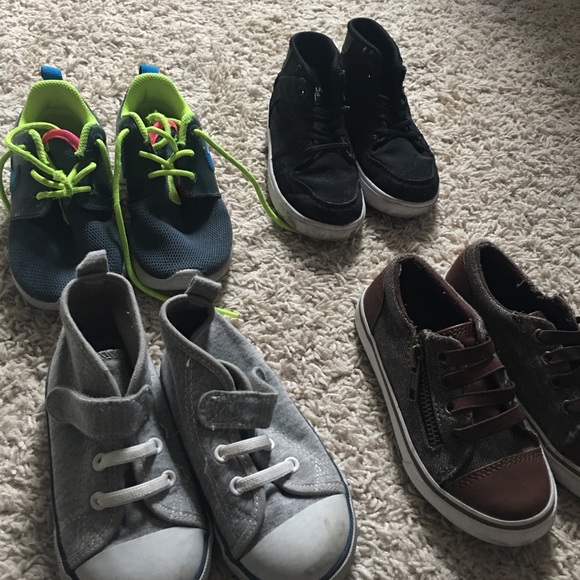 Selection of Toddler Boy Shoes Size 7 - Picture 2 of 4