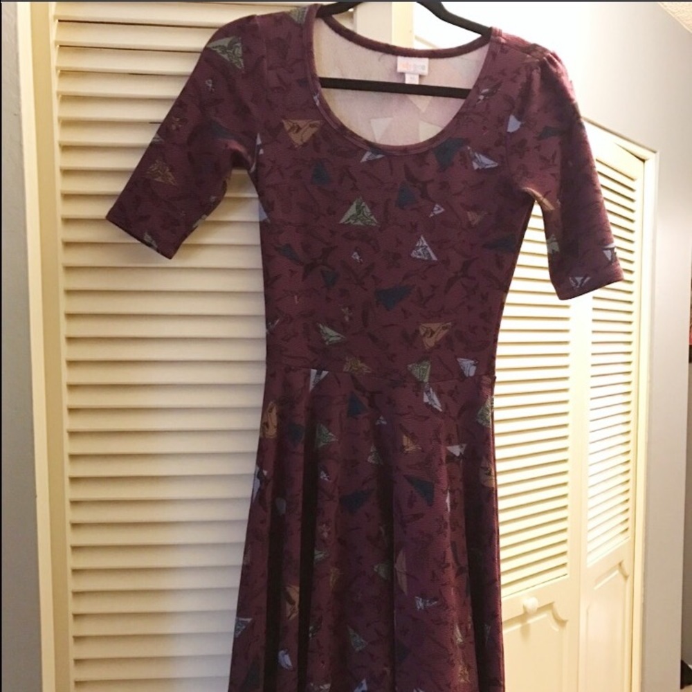 XS LuLaRoe Nicole dress with bird pattern
