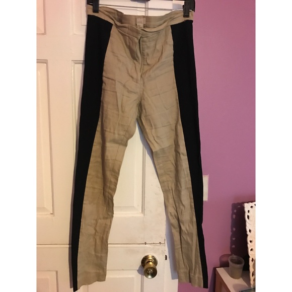 H&M Sexy Pants! ✨✨ - Picture 3 of 7