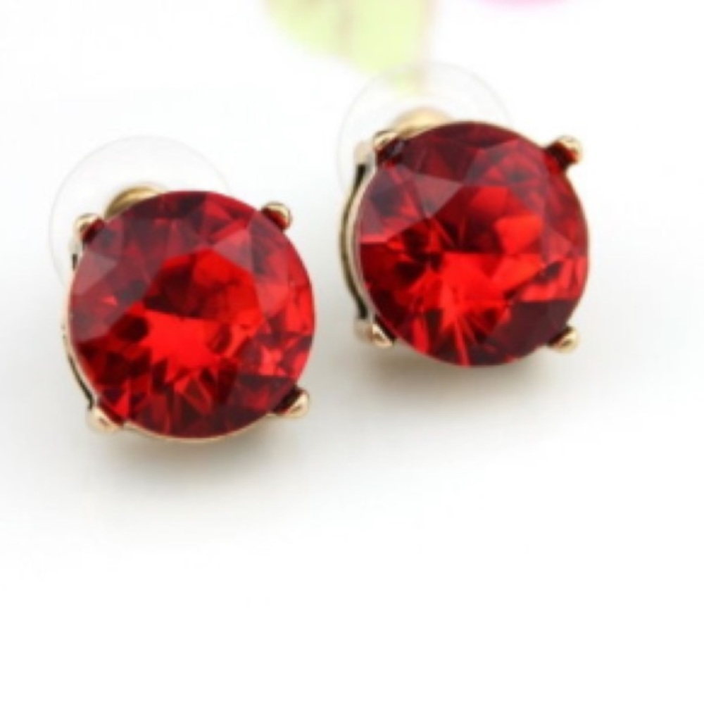 14K gold plated Red crystal gem sparkle earrings - Picture 2 of 2