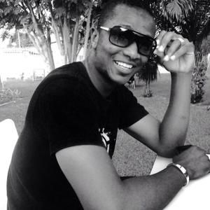 Meet your Posher, Ismaila