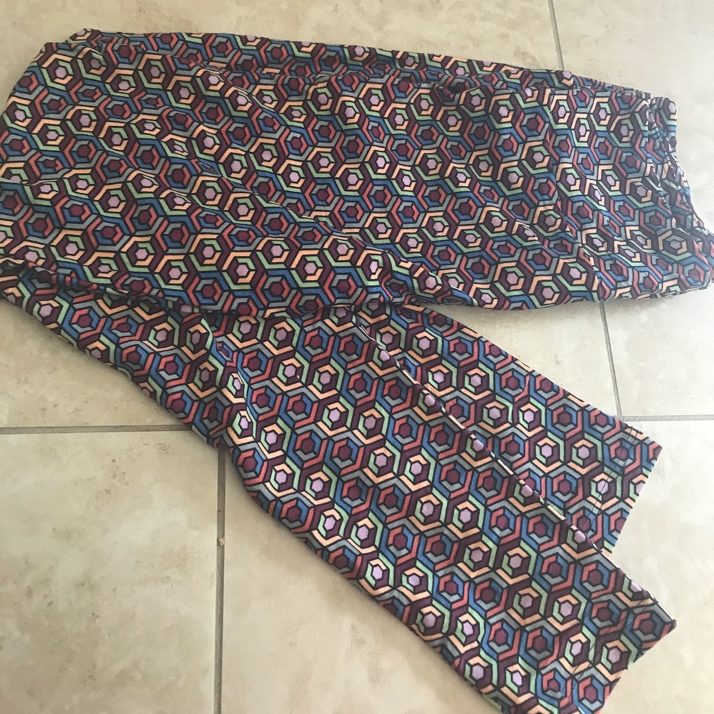 Lularoe Os leggings :) brand new
