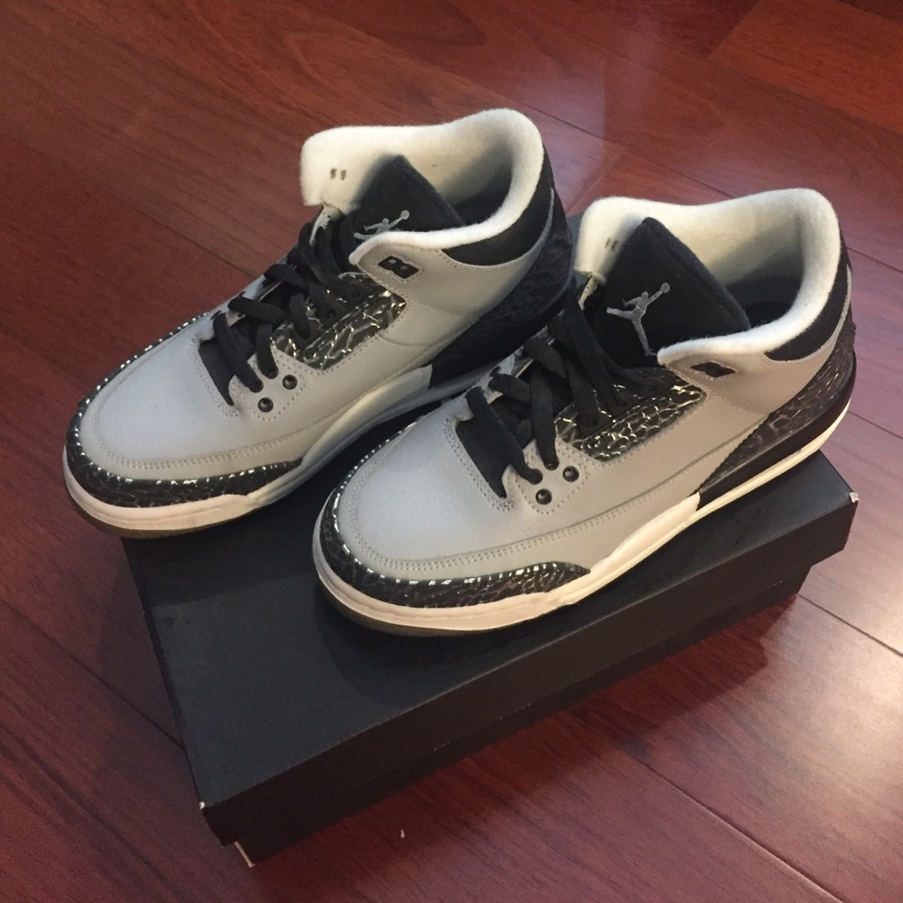 (Never Worn) Air Jordan 3 Retro 8G