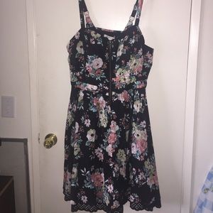 Black/floral front zip dress