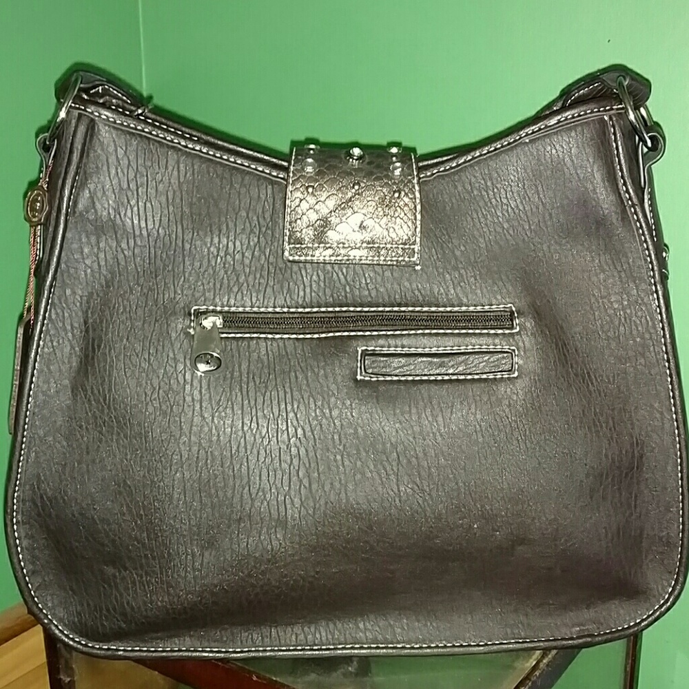 P & G Handbag - Picture 2 of 5