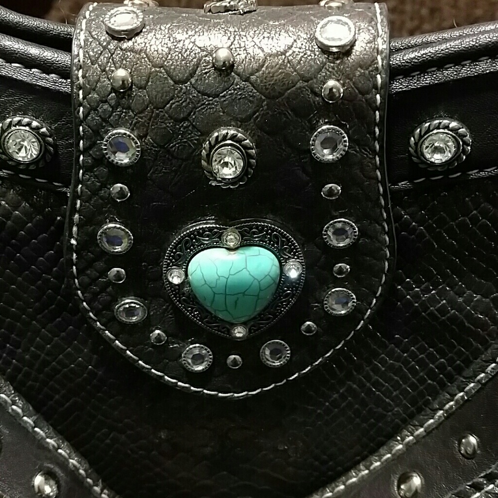 P & G Handbag - Picture 3 of 5