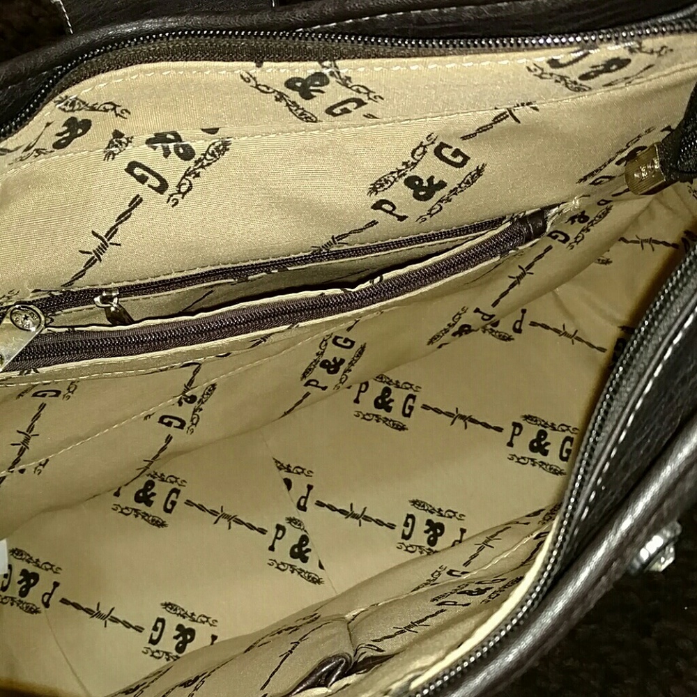 P & G Handbag - Picture 4 of 5