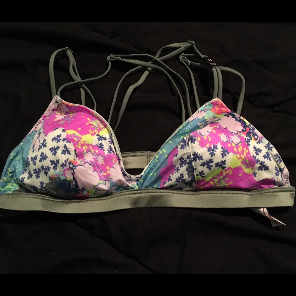 BNWT Victoria's Secret Bralette