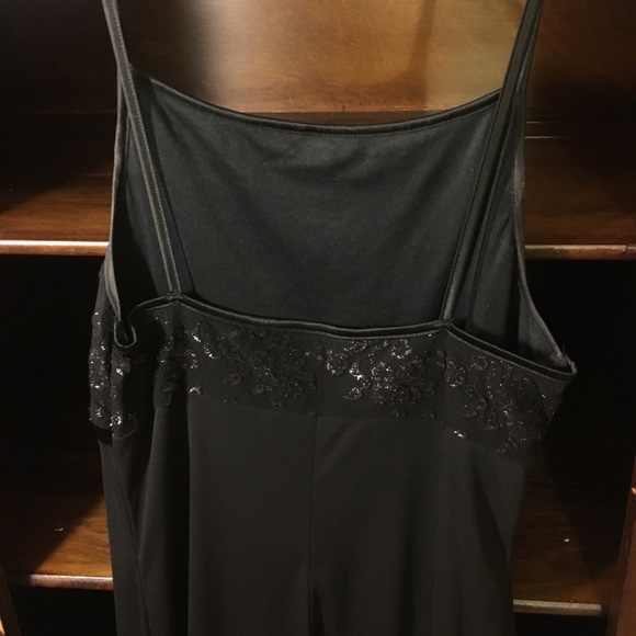 Black Evening/Prom Dress - Picture 3 of 3