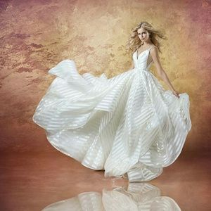 Meet your Posher, Gina