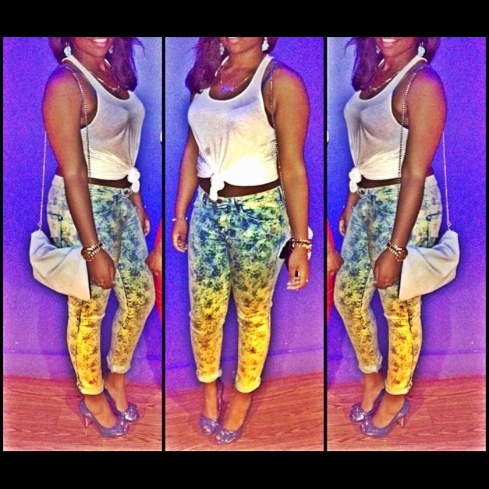 H&M Floral Jeans! ✨✨