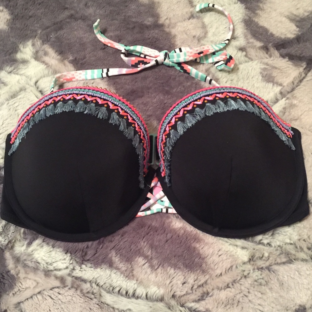Brand NEW without tag VS Swim top