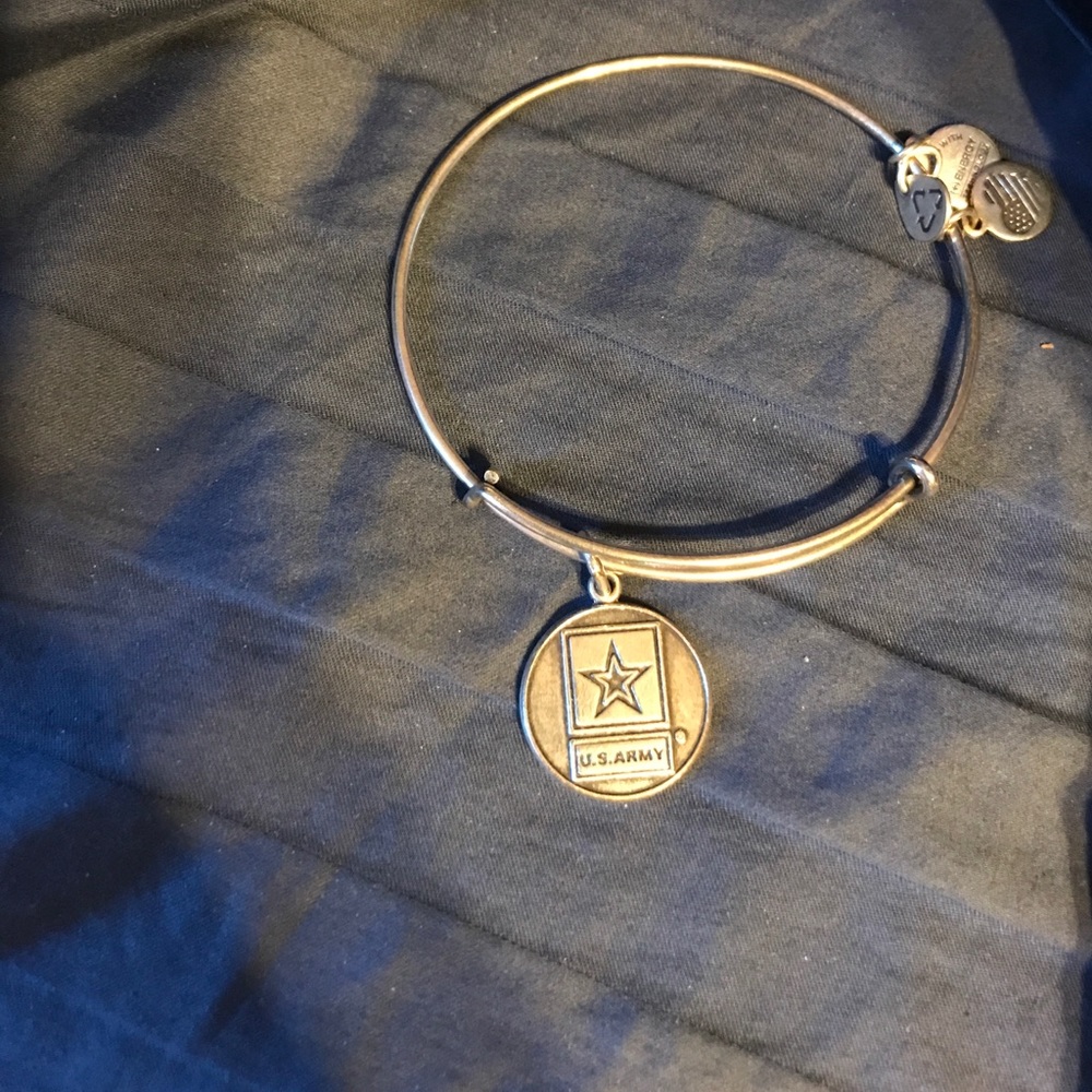 US ARMY Alex and Ani Bracelet
