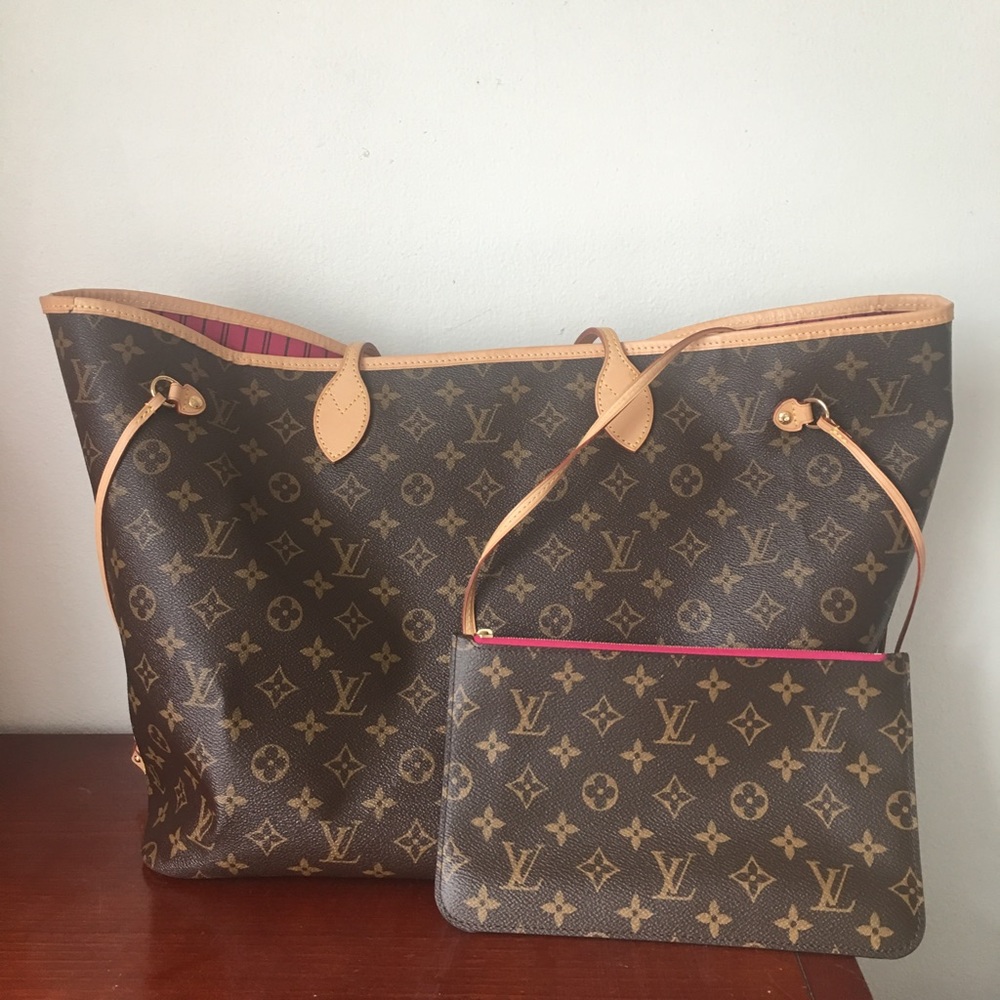 Louis Vuitton GM Neverfull in pivoine/monogram