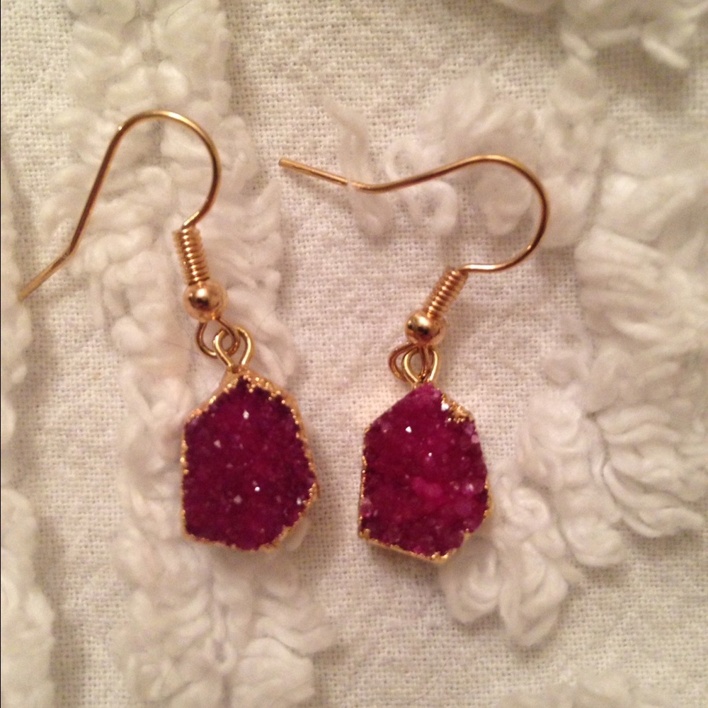 Purple druzy earrings just in!! Make an offer ❤️