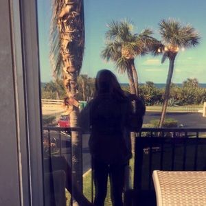 Meet your Posher, Achille