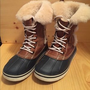 Crocs Allcast Luxe Duck Boot