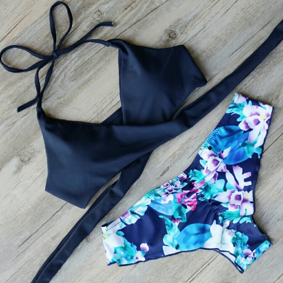 🚨Last XL🚨Paradise Floral 2PC Bikini - Picture 2 of 3