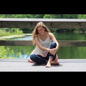 Meet your Posher, Celeste