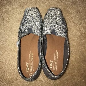 Authentic TOMS