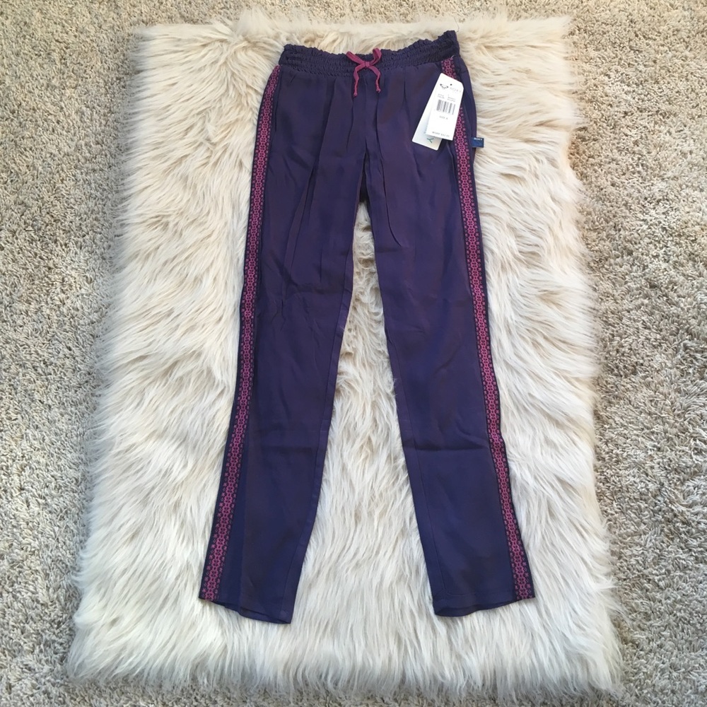 ⭐️⭐️HP!⭐️⭐️ NWT ROXT beach pants. Girls size 8.