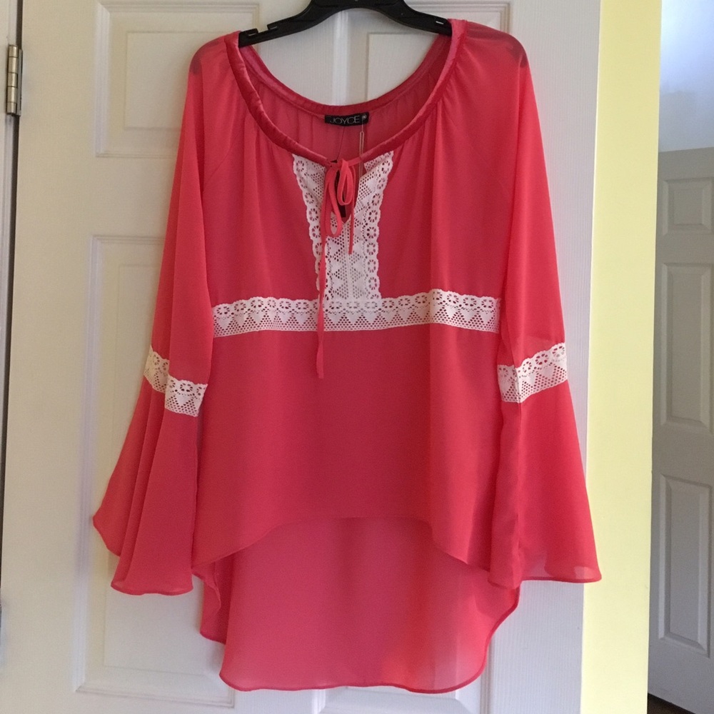 Coral Chiffon style hi low shirt w chrochet border