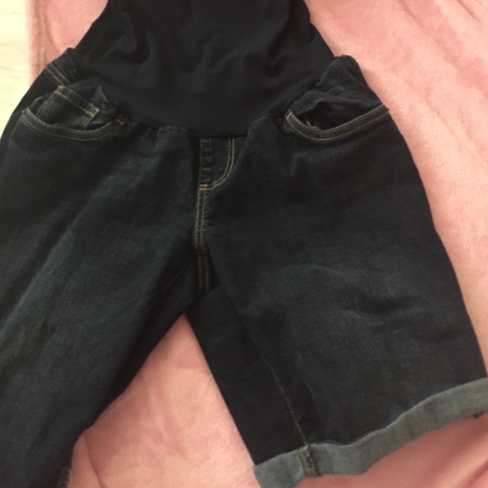 Maternity jeans bermudas🤰