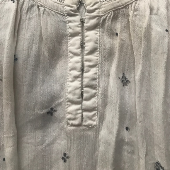 Ecote Pom Pom Trim Cold Shoulder Blouse - Picture 9 of 12