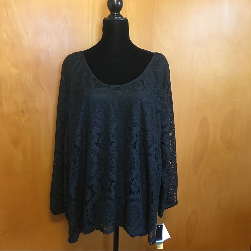 Gorgeous Women's Black Lace Top NWT 3X