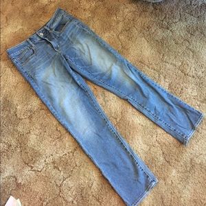 American Eagle straight cut short length jeans