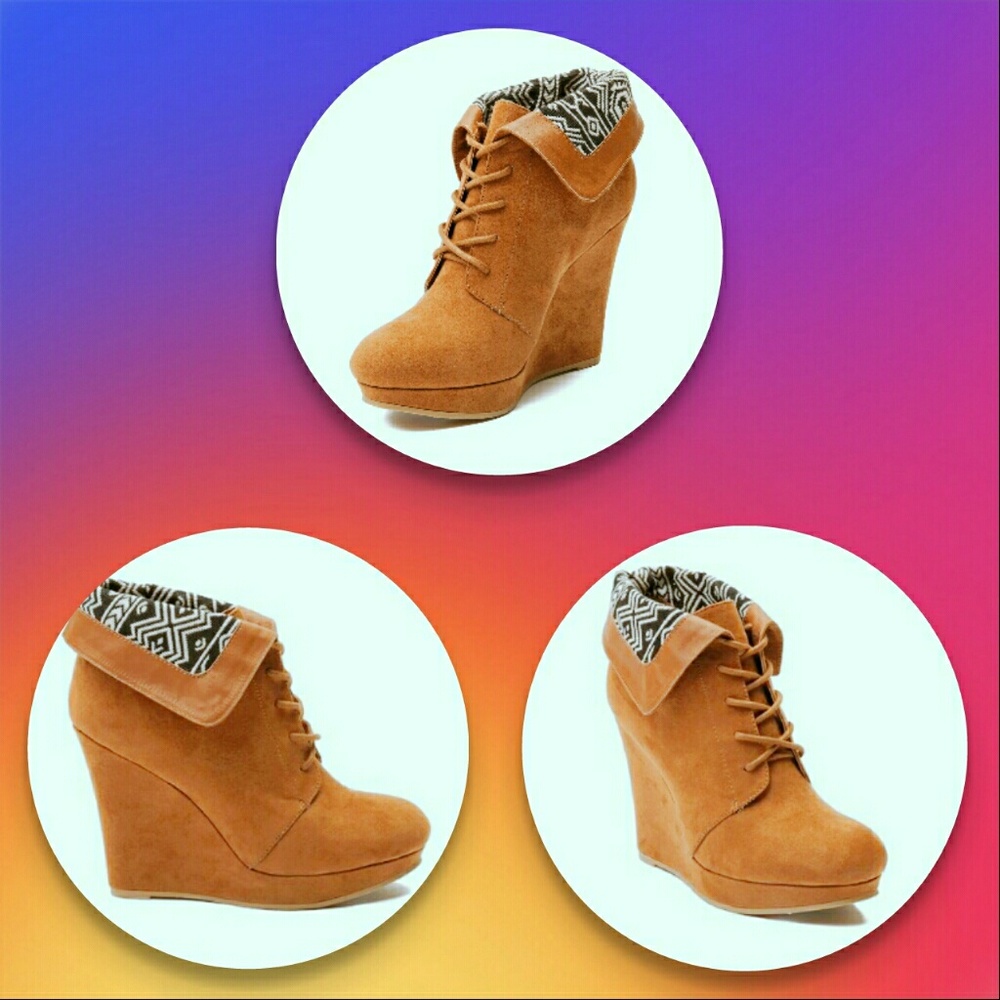 ❎SOLD ON OFFER UP ❎  shi Cognac Wedge Booties - Picture 2 of 8