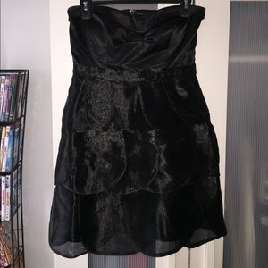 Black homecoming dress (formal)