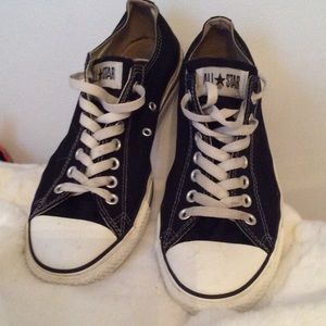 Mens Converse All Stars size 10