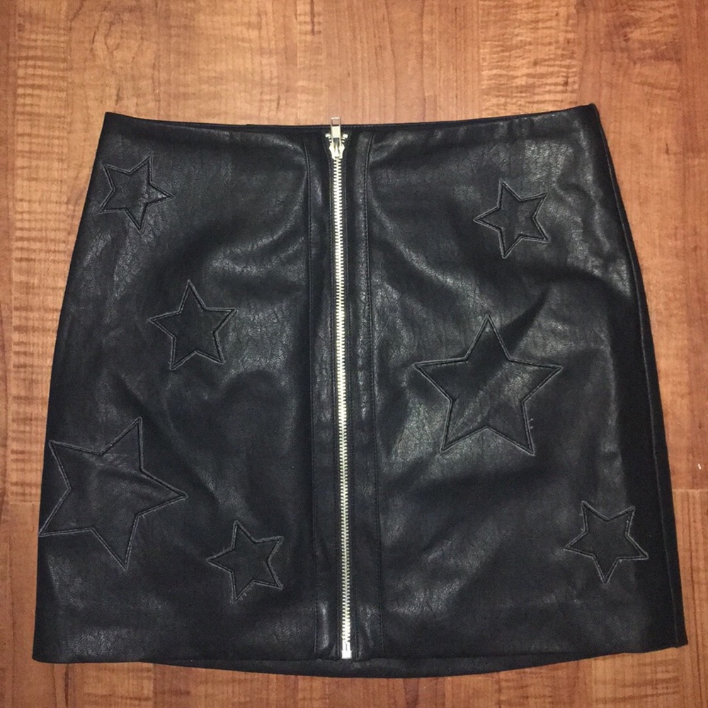 Leather star print skirt