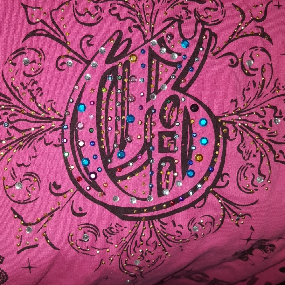 "Gorgeous" Tee - Picture 4 of 4