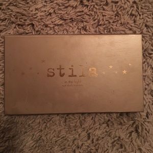 Stila In The Light eyeshadow palette