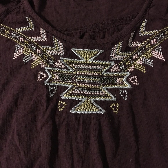 Mossimio long sleeved maroon dressy shirt - Picture 3 of 3