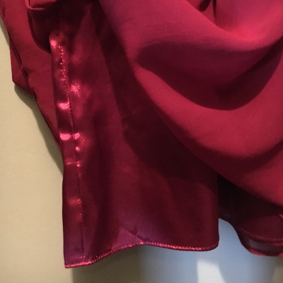 Red chiffon formal dress - Picture 6 of 7