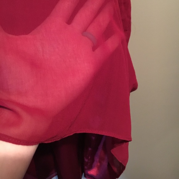 Red chiffon formal dress - Picture 7 of 7