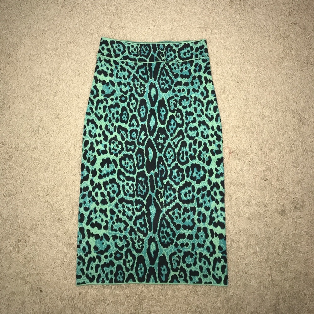 NWT BCBG Leopard Pencil Skirt