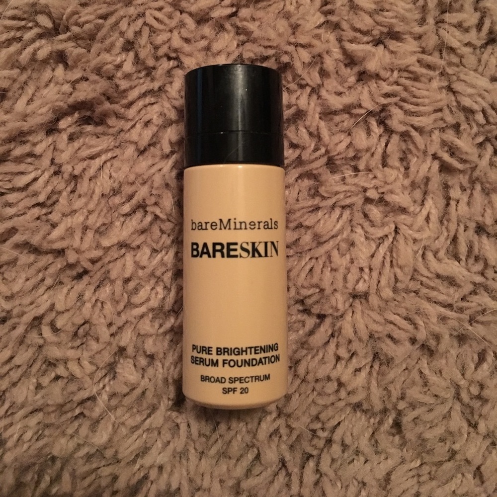 Bare Minerals Pure Brightening Serum foundation