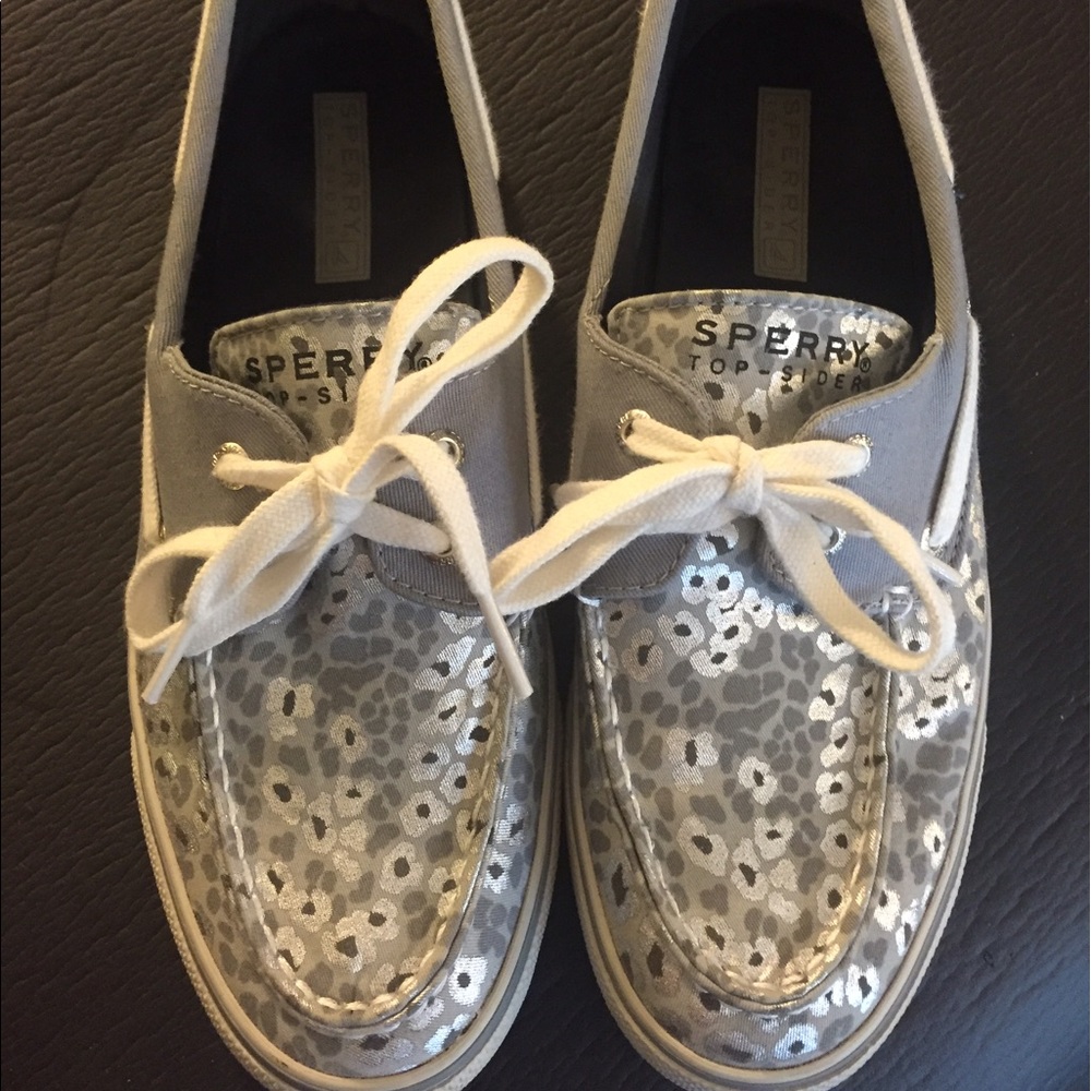 Sperry silver and grey leopard flats