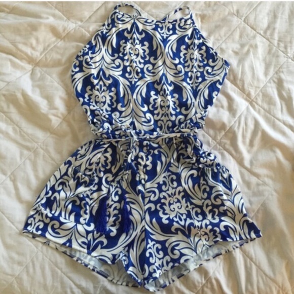 Blue & White Criss Cross Back Romper - Picture 2 of 3