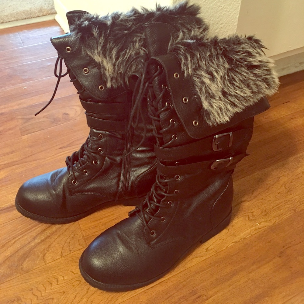 Lace up black faux leather boots with faux fur