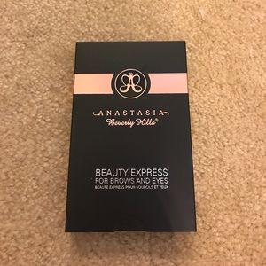 Authentic Anastasia Beverly Hills Beauty Express.
